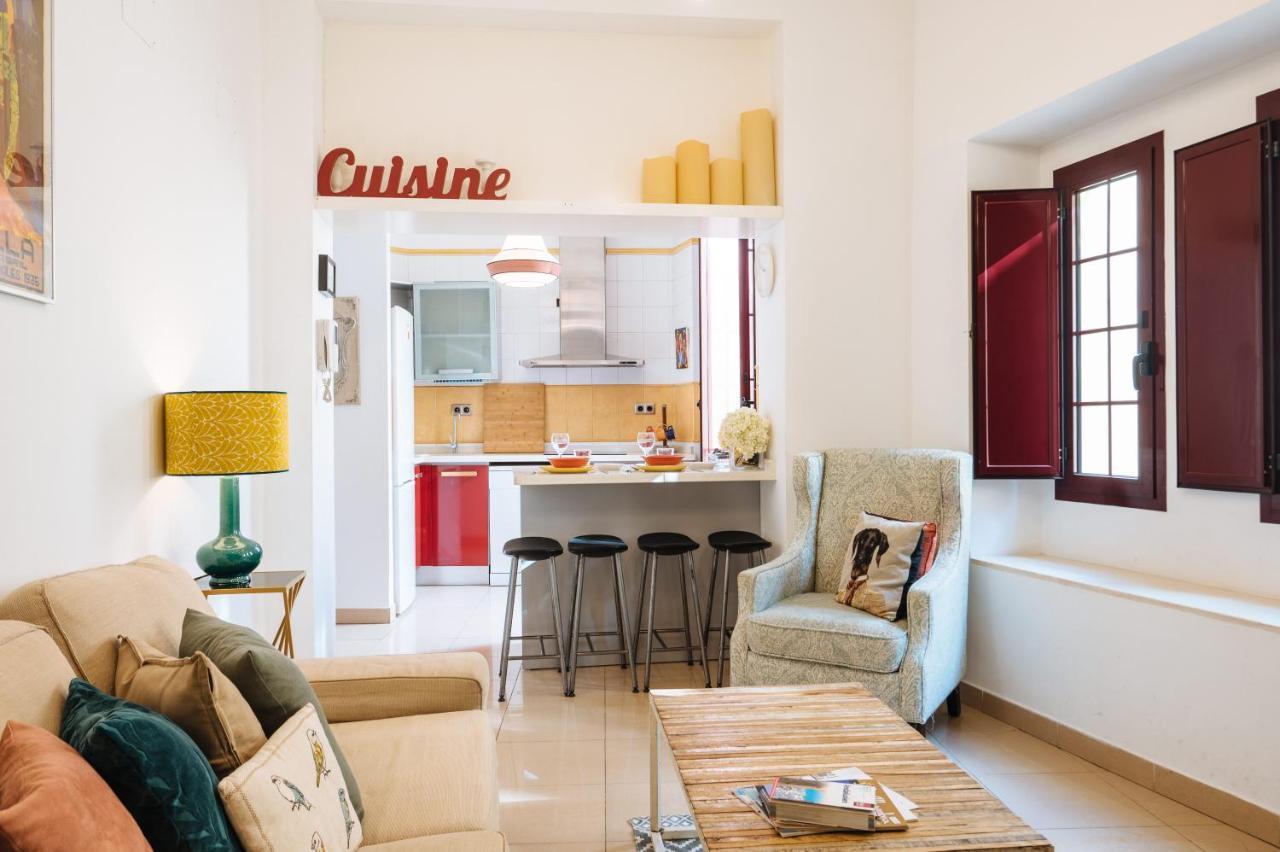 Homeyseville-Amazing Penthouse Giralda Views 8 Pax, Parking Optional Bagian luar foto